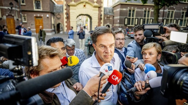  Niederlande: Ministerpräsident Rutte reicht Rücktritt ein