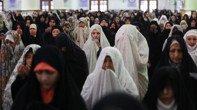  Die Angst der iranischen Mullahs vor den Frauen