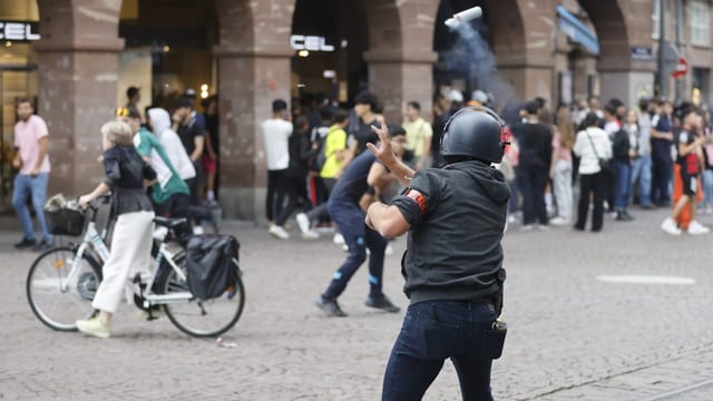  Gewaltausbruch in den Banlieues – ein Sturm mit Vorgeschichte