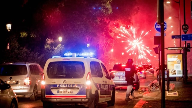  Feuerwerksverbot soll Frankreich vor neuen Unruhen schützen