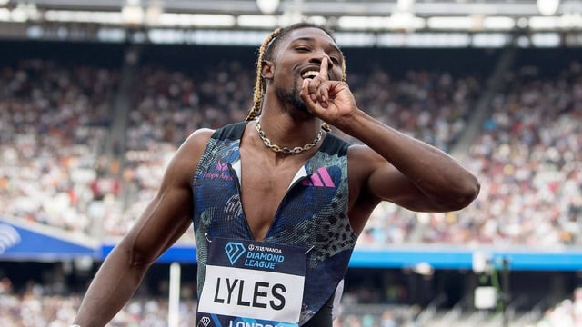  Lyles kündigt Weltrekord an: «Solche Zeiten noch nie gesehen»