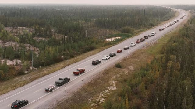  Grossangelegte Evakuierung in Nordkanada