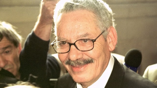  Bundesanwaltschaft klagt algerischen Ex-Verteidigungsminister an