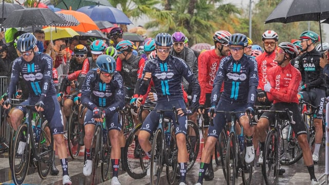  Chaos und Stürze prägen 2. Vuelta-Etappe