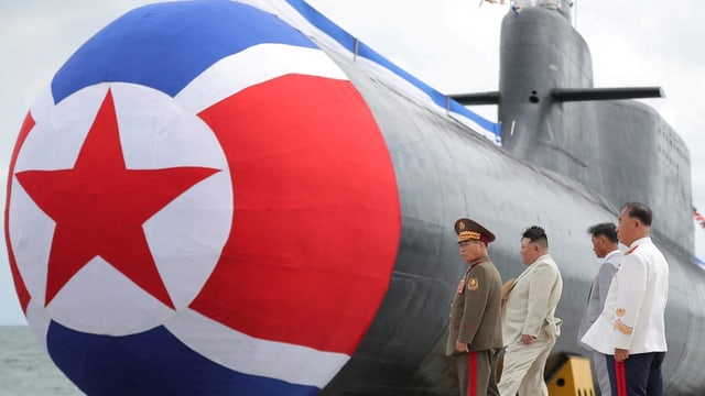  Nordkorea präsentiert neues Atom-U-Boot