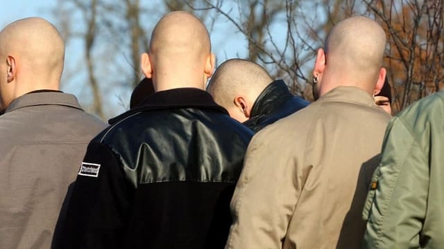  Deutschland verbietet Neonazi-Gruppe «Hammerskins»