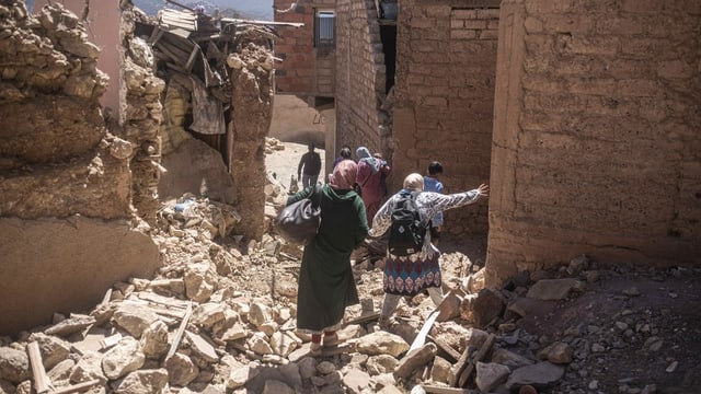  Zahl der Toten nach Erdbeben in Marokko steigt auf über 2000