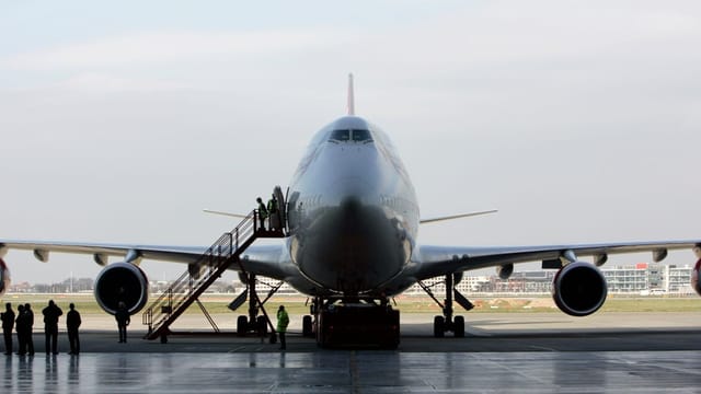  Flugzeuge müssen in der EU bald umweltfreundlicher betankt werden