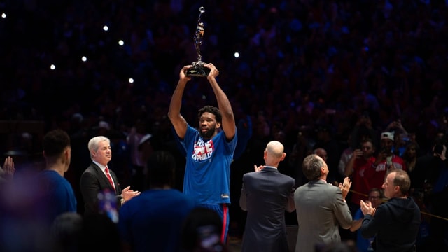  Olympia 2024: NBA-MVP Embiid spielt für die USA