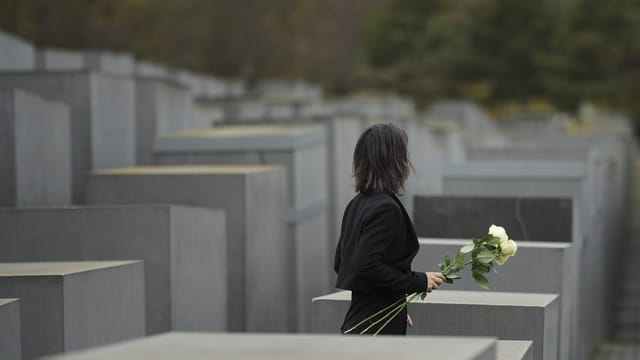  Deutschland gedenkt der jüdischen Opfer von 1938