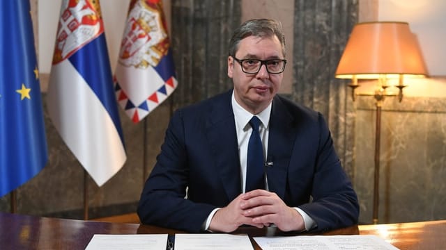  Serbiens Präsident Vucic führt bei den Neuwahlen Regie
