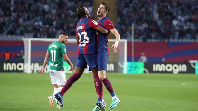  Barcelona dank «Lewa» – Sommers Inter behauptet Tabellenführung