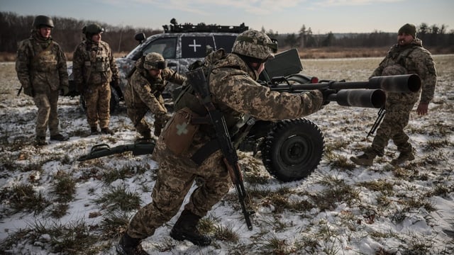  Wie will die Ukraine zusätzliche 450’000 Soldaten rekrutieren?