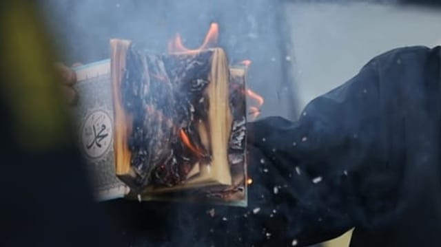  Dänisches Parlament stellt Koranverbrennung unter Gefängnisstrafe