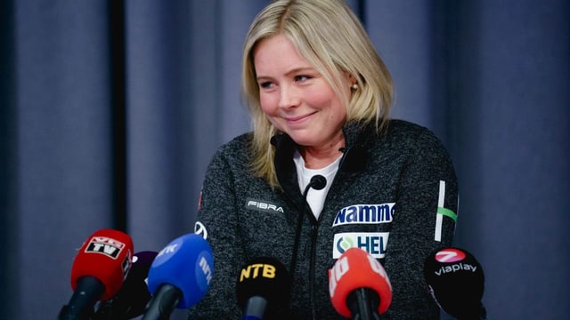  Skisprung-Olympiasiegerin Lundby beendet Karriere