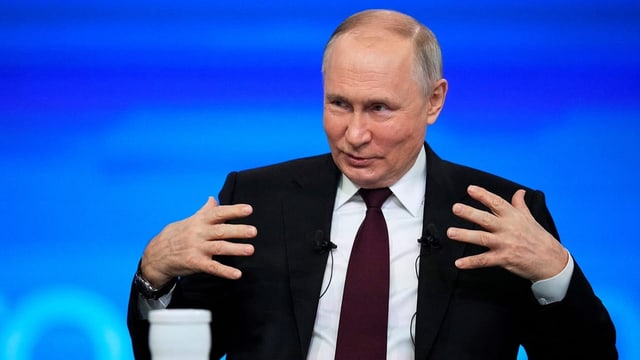  Akribisch inszenierte Pressekonferenz: Putin sitzt fest im Sattel
