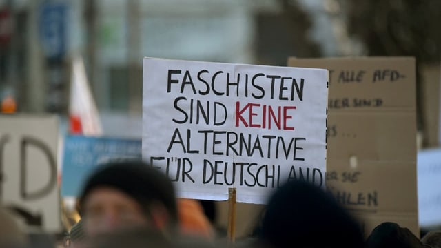  Deutschland: Mehr als 300’000 gehen gegen die AfD auf die Strasse