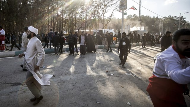  95 Tote nach Explosionen bei Gedenkfeier in Iran