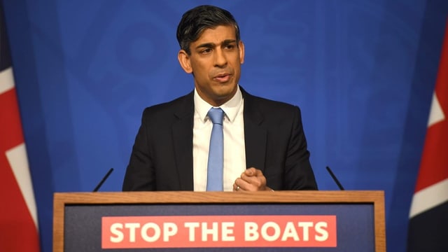  Britisches Oberhaus stemmt sich gegen Sunaks Asylpläne
