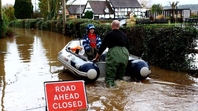  Diese Länder Europas kämpfen mit Überschwemmungen und Unwettern
