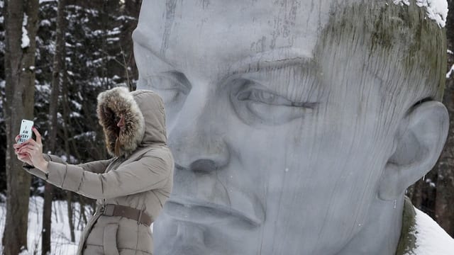  Lenins Mumie bleibt ein Besuchermagnet