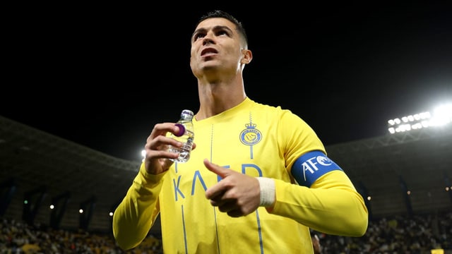  Obszöne Geste Richtung Fans: Ronaldo droht Ärger