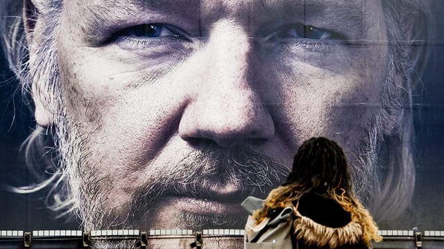  Julian Assange muss weiter auf Gerichtsentscheid warten