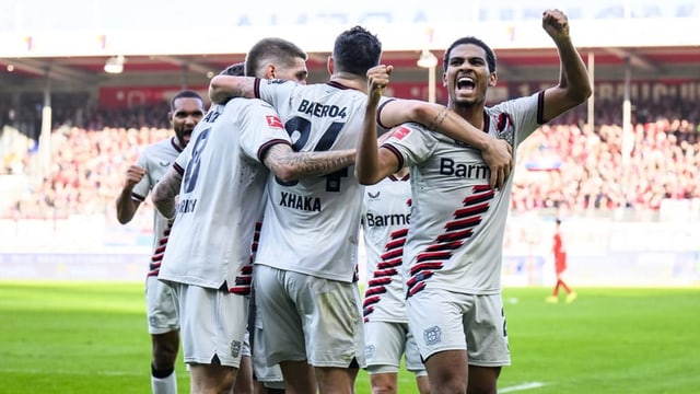  Leverkusen eilt zum nächsten Erfolg – Henriksen siegt bei Debüt