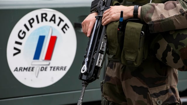  Frankreich ruft höchste Sicherheitsstufe aus