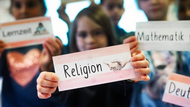  Investieren die Kirchen zu wenig in die religiöse Bildung?