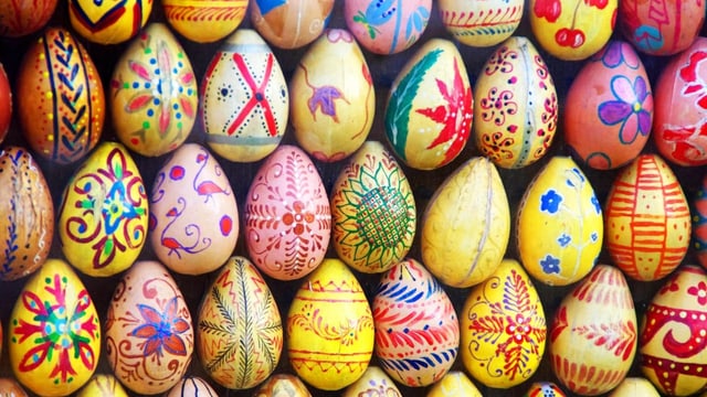  Ach du dickes Ei: Kennen Sie diese eigenartigen Osterbräuche?