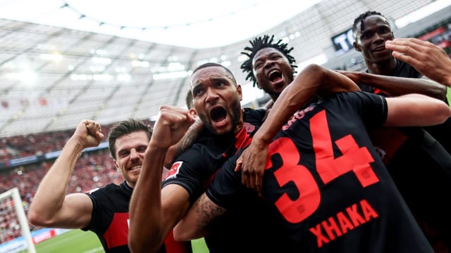  Makelloses Leverkusen erstmals deutscher Meister