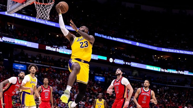  James löst mit Lakers Playoff-Ticket – Curry scheitert