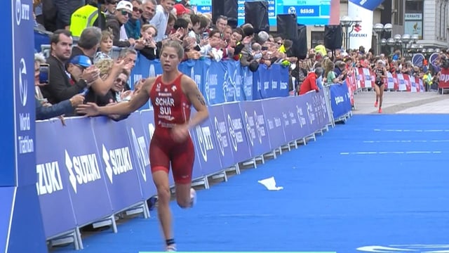  Triathletin Cathia Schär überzeugt im Sprint