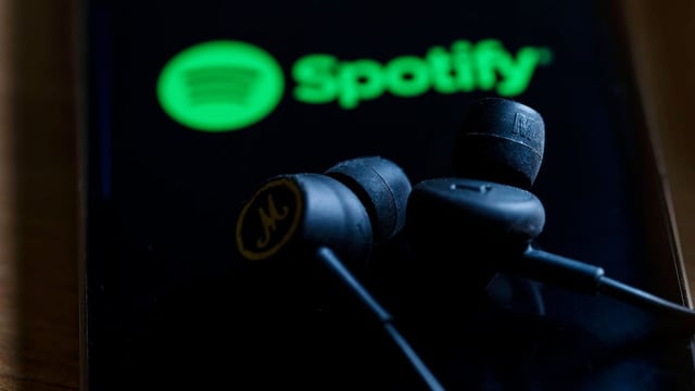  Faschistische Lieder: Spotify fliegt unter rechtlichem Radar
