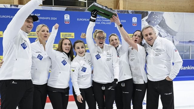  Schweizer Curlerinnen verteidigen den EM-Titel souverän